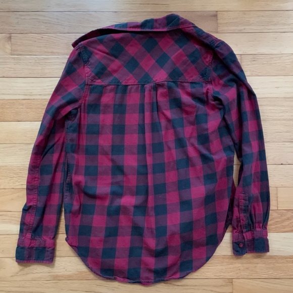 Mudd Black and Red Flannel - Picture 5 of 5